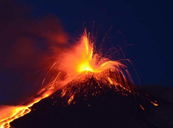 vulcani attivi
